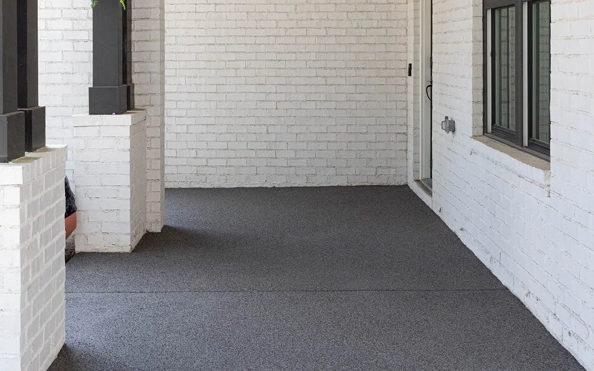 Same porch with a charcoal flake coated floor